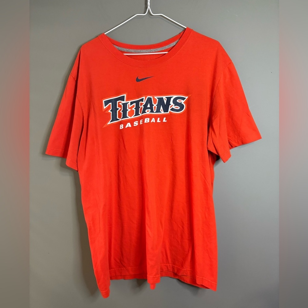 Nike size XL Orange Cal state Titans Baseball Short Sleeve Tee
